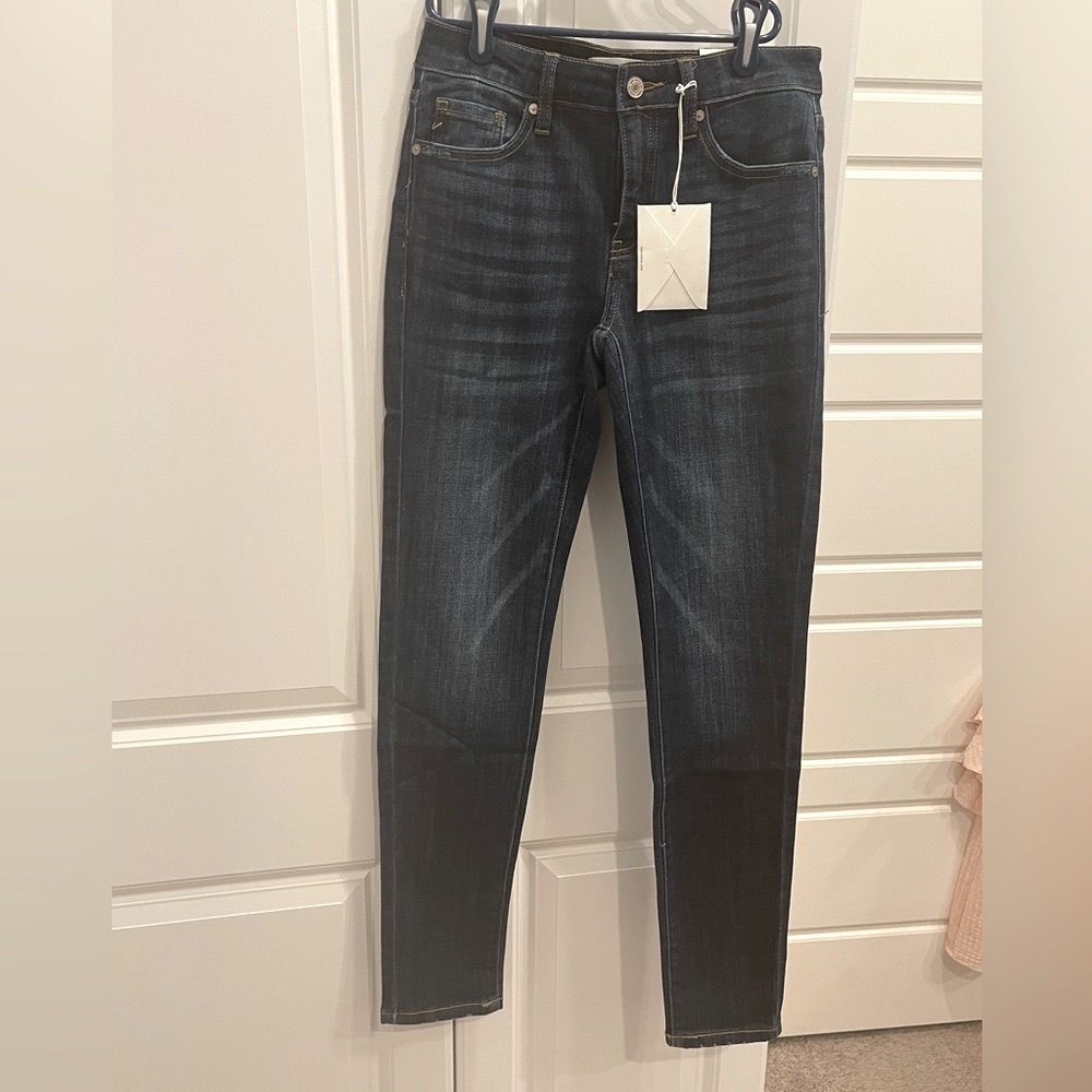 KanCan MidRise Super Skinny 5/26